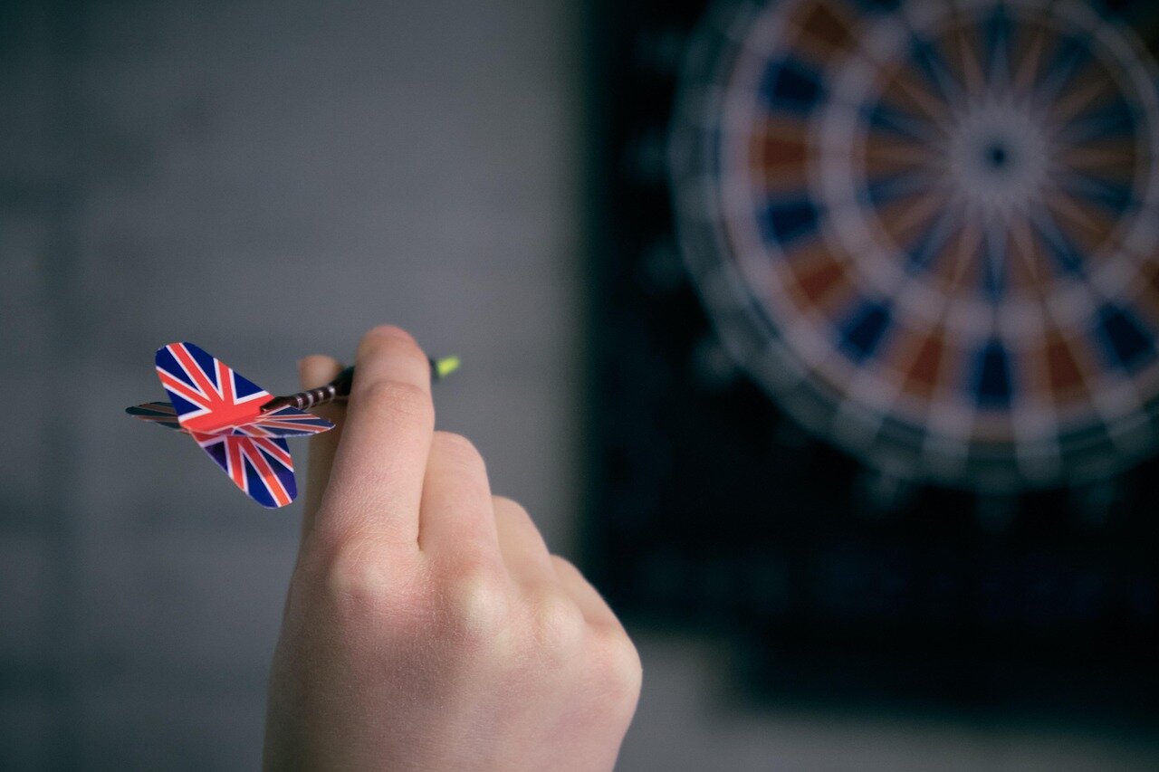 Humphries wins consecutive US Darts Masters titles after defeating Littler